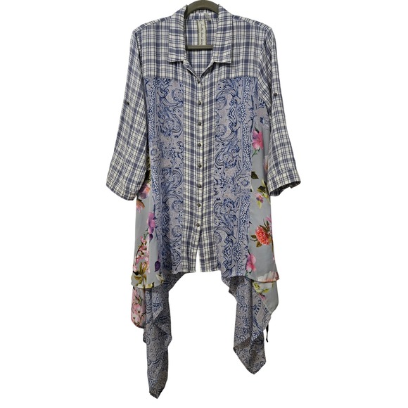 Aratta Silent Journey Tops - Mixed-Print Blue Floral & Plaid Tunic Shirt